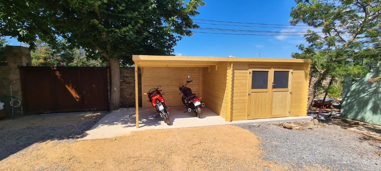 Roulotte Dans L'Aude Villa Trausse Exterior photo
